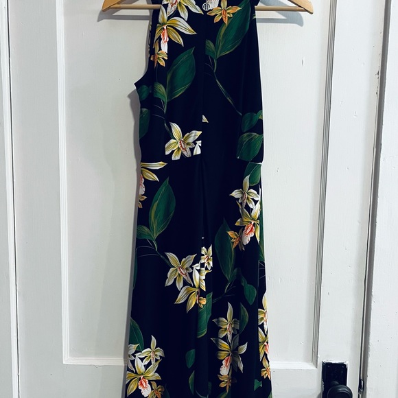 Tommy Hilfiger dress - Picture 4 of 6